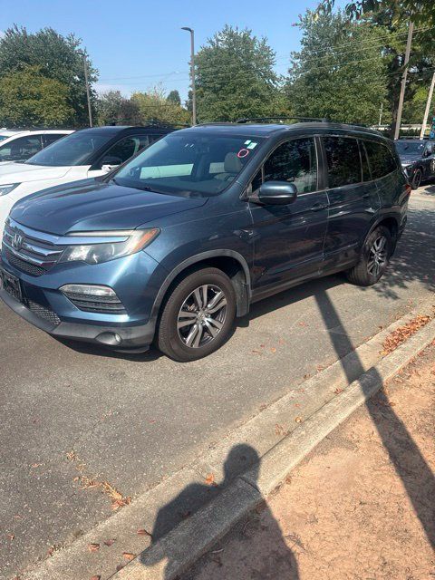 Used 2025 Honda Pilot Elite image 4