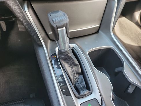 Used 2019 Honda Accord LX image 26