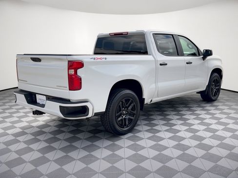 Certified 2024 Chevrolet Silverado 1500 Custom AWD/4WD image 9