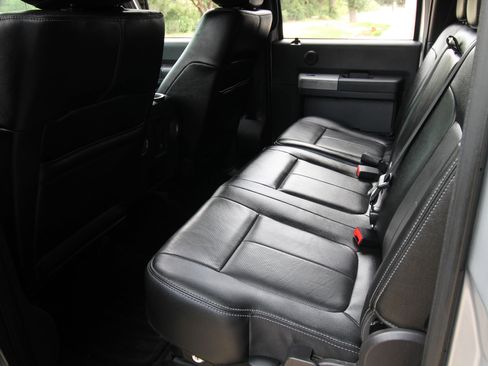 Used 2016 Ford F250 Lariat AWD/4WD image 47