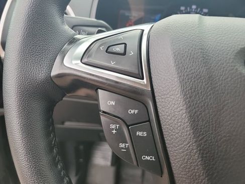 Certified 2024 Ford Edge SEL w/ Convenience Package image 16