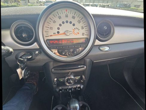 Used 2012 MINI Cooper Hardtop image 16