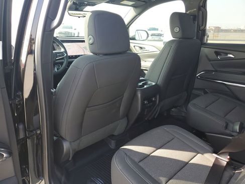 New 2026 Chevrolet Traverse LT w/ Driver Confidence Package image 15