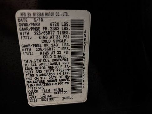 Used 2020 Nissan Rogue SV image 11