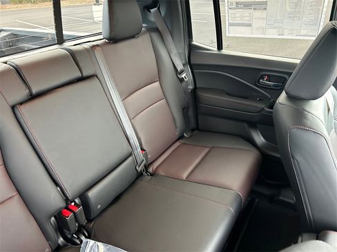 New 2026 Honda Ridgeline Black Edition image 17