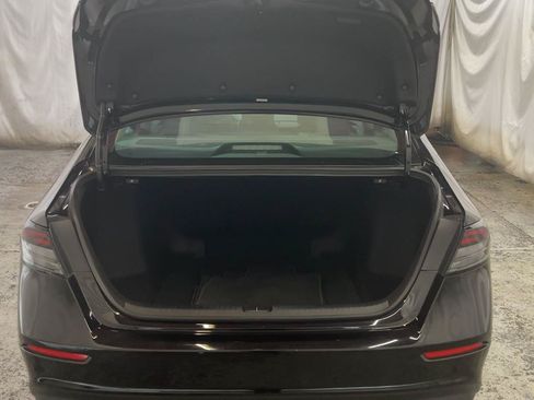Used 2024 Honda Accord EX image 15