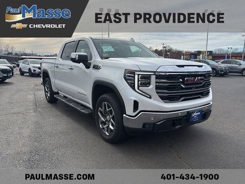 Certified 2024 GMC Sierra 1500 SLT w/ SLT Premium Plus Package image 3