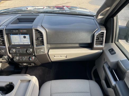 Used 2016 Ford F150 XLT w/ Equipment Group 302A Luxury AWD/4WD image 23