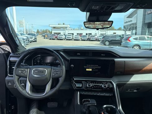 New 2026 GMC Sierra 1500 Denali Ultimate AWD/4WD image 17