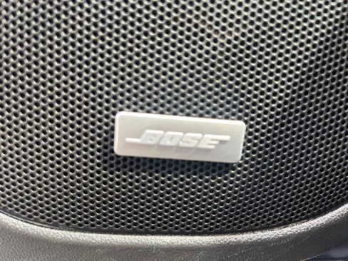 Used 2019 GMC Acadia SLT w/ LPO, Floor Liner Package AWD/4WD image 11