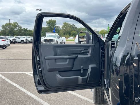 New 2024 RAM 5500 Tradesman image 9