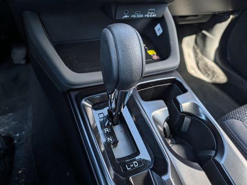 New 2026 Subaru Forester Premium AWD/4WD image 17
