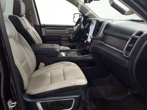 Used 2024 RAM 1500 Limited AWD/4WD image 19