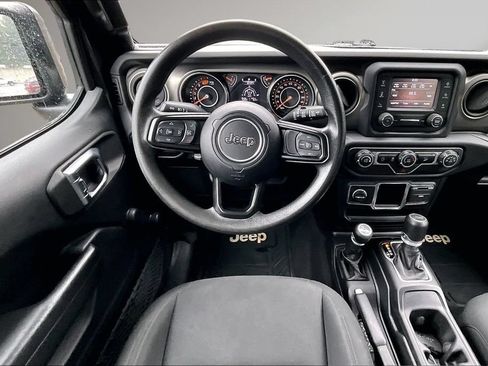 Used 2020 Jeep Wrangler Unlimited Sport AWD/4WD image 9