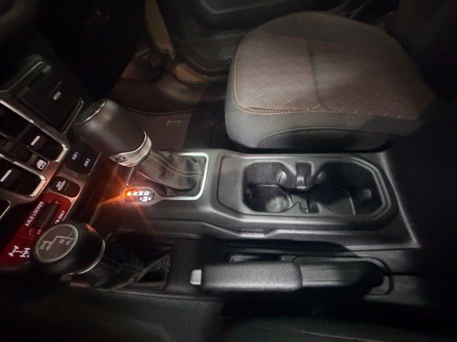 Used 2026 Jeep Gladiator Mojave AWD/4WD image 20