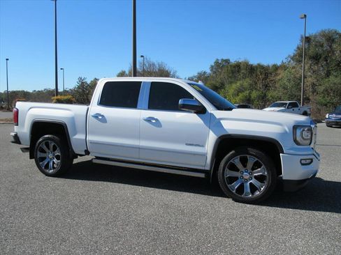 Used 2018 GMC Sierra 1500 Denali image 2