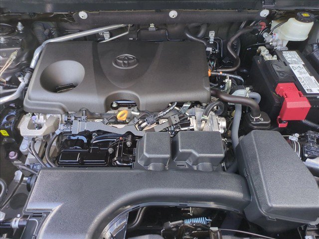 Certified 2022 Toyota RAV4 LE FWD image 22