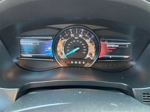 Used 2016 Ford Explorer XLT w/ Equipment Group 202A image 12