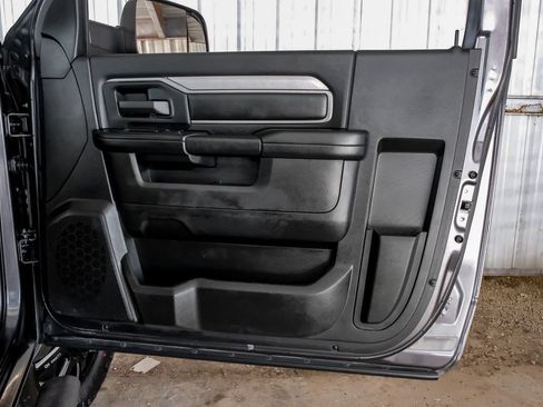 Used 2022 RAM 3500 Tradesman AWD/4WD image 37