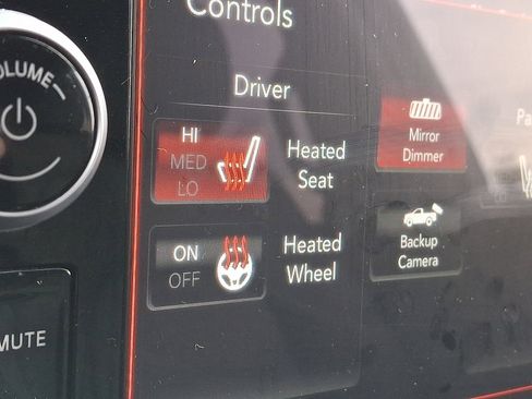 Used 2021 RAM 1500 Big Horn image 24