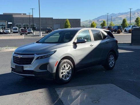 Used 2023 Chevrolet Equinox LT AWD/4WD image 6