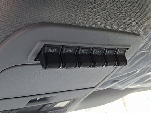 New 2025 Ford F550 4x4 SuperCab Super Duty image 16