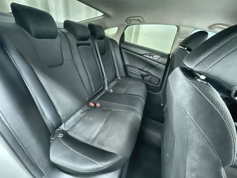 Used 2019 Honda Insight EX image 28