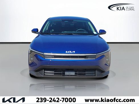 New 2026 Kia K4 FWD image 2