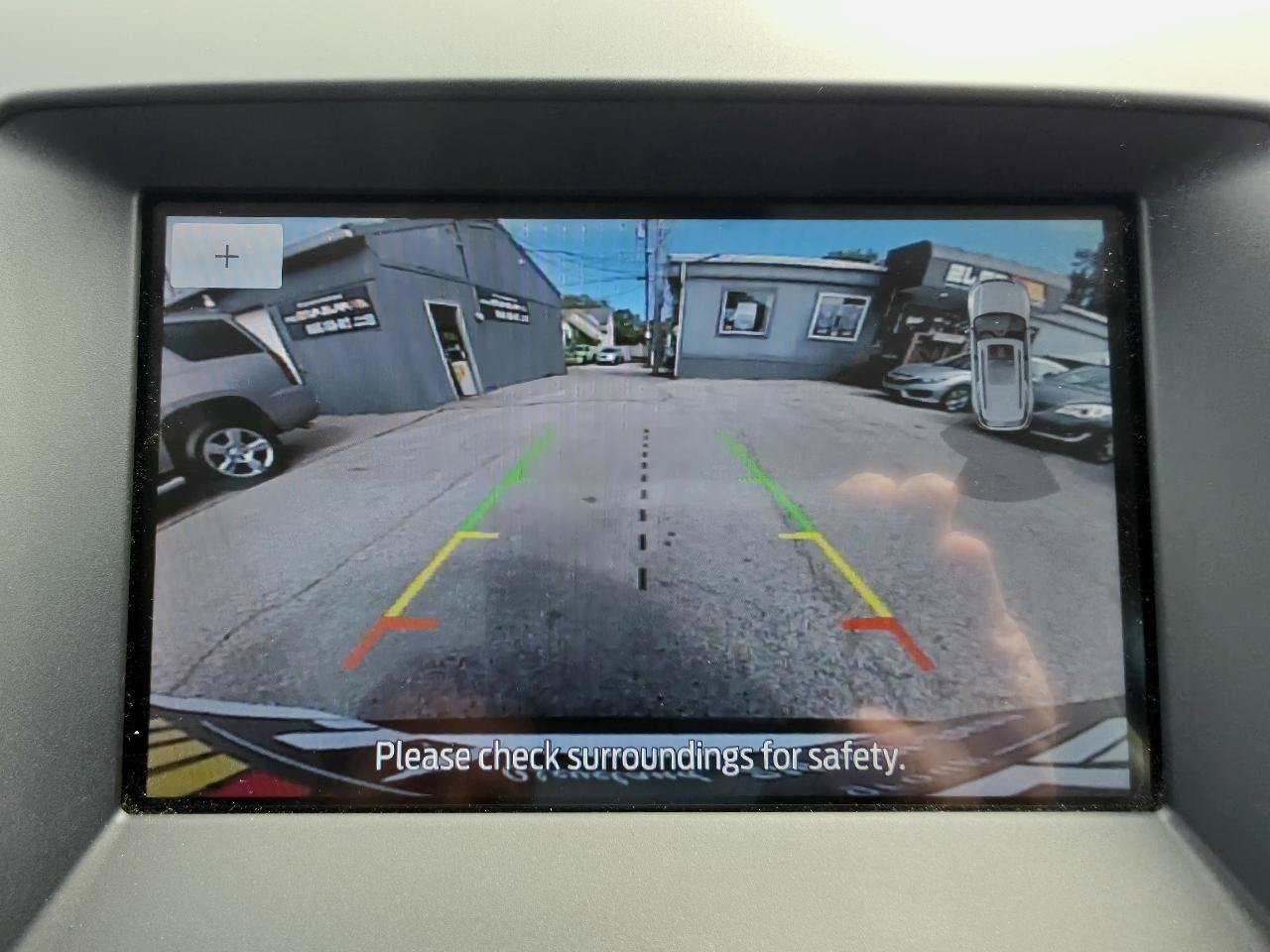 Used 2019 Ford Edge SEL w/ Equipment Group 201A AWD/4WD image 38