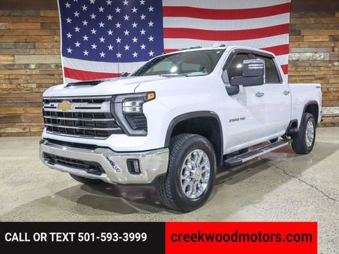 Used 2024 Chevrolet Silverado 2500 LTZ w/ LTZ Convenience Package image 49