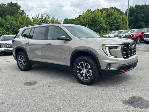 New 2026 GMC Acadia AT4 w/ Luxury Package AWD/4WD image 4
