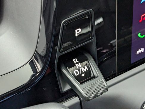 Used 2025 Porsche Panamera 4 image 17