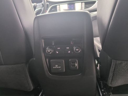 Used 2024 Buick Enclave Avenir w/ Avenir Technology Package AWD/4WD image 20