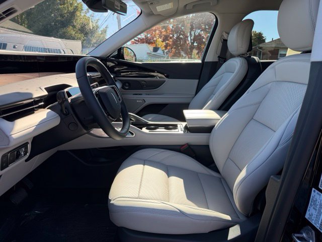 New 2026 Lincoln Nautilus Premier w/ Equipment Group 102A AWD/4WD image 2