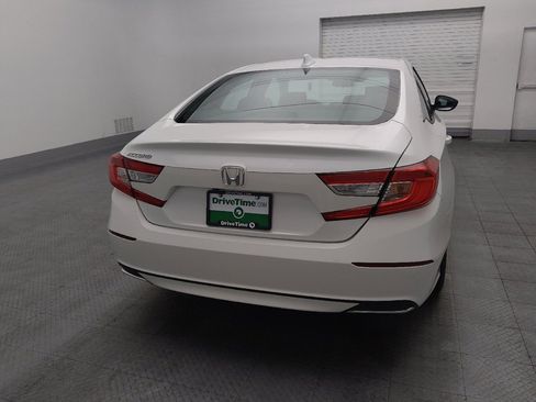 Used 2019 Honda Accord LX image 7