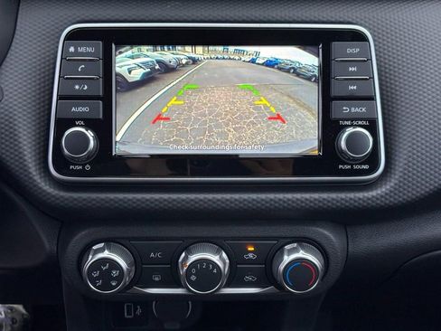 Used 2025 Nissan Kicks Play S FWD image 15