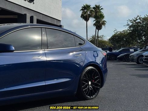 Used 2022 Tesla Model 3 Performance AWD/4WD image 3