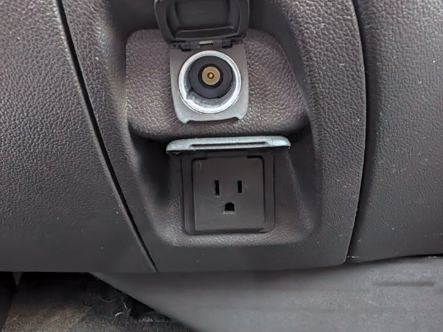 Used 2018 GMC Sierra 1500 SLE w/ SLE Value Package AWD/4WD image 25