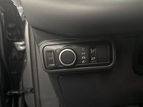New 2026 Ford Explorer Active AWD/4WD image 23