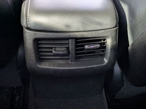 Used 2019 Dodge Challenger SRT Hellcat image 16