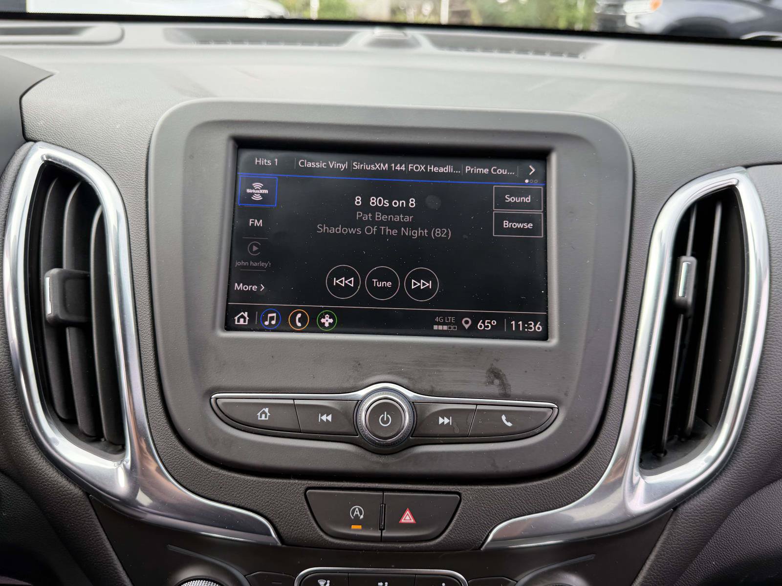 Certified 2024 Chevrolet Equinox LT FWD image 43