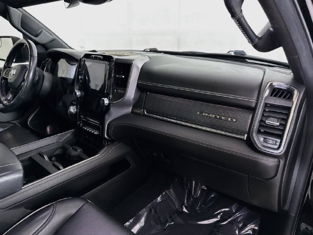 Used 2019 RAM 1500 Limited AWD/4WD image 28