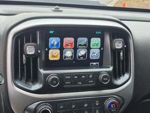 Used 2018 Chevrolet Colorado ZR2 image 29