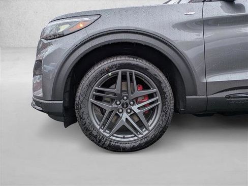 New 2025 Ford Explorer ST-Line w/ Premium Package image 10