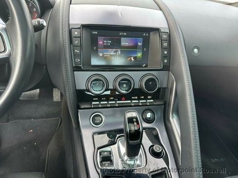 Used 2018 Jaguar F-TYPE Coupe image 19