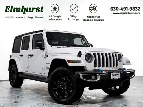 Used 2023 Jeep Wrangler Unlimited Sahara w/ Cold Weather Group AWD/4WD image 1