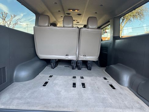 Used 2020 Nissan NV 3500 SL image 11