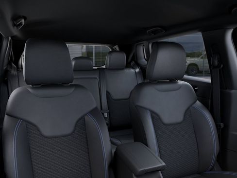 New 2026 Jeep Compass Latitude AWD/4WD image 26