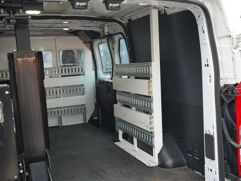 Used 2016 Ford Transit 150 130 Low Roof w/ Interior Upgrade Package RWD image 17