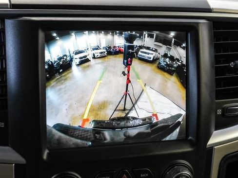 Used 2015 RAM 1500 Express AWD/4WD image 27